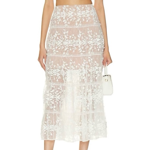 Revolve Bronx and Banco Megan Two Piece Lace Set White size small - Picture 5 of 13